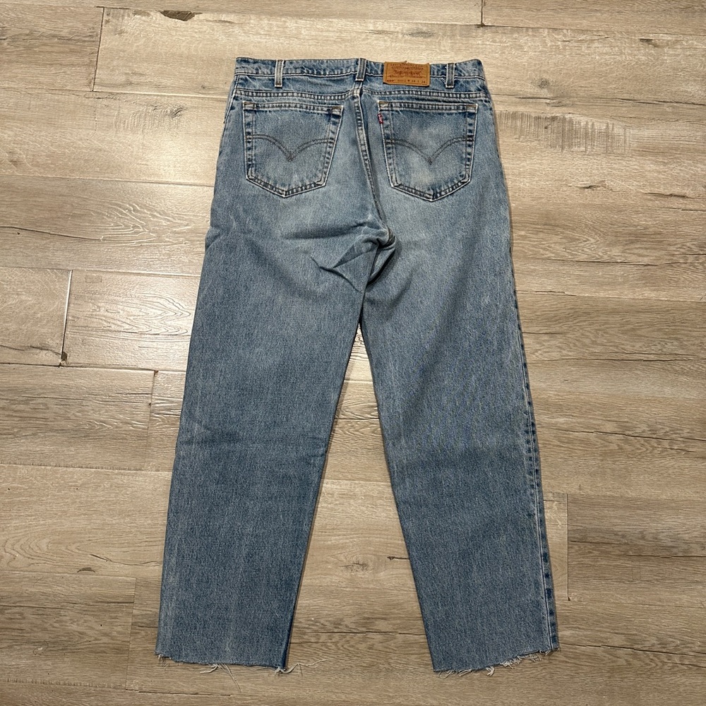 levi’s 550 jeans relaxed tapered